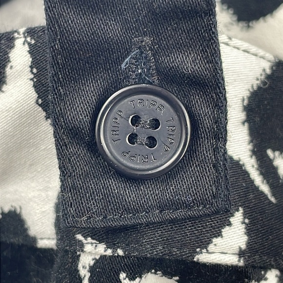 Tripp NYC black white celestial star suspender skirt Size 2X - Picture 5 of 8